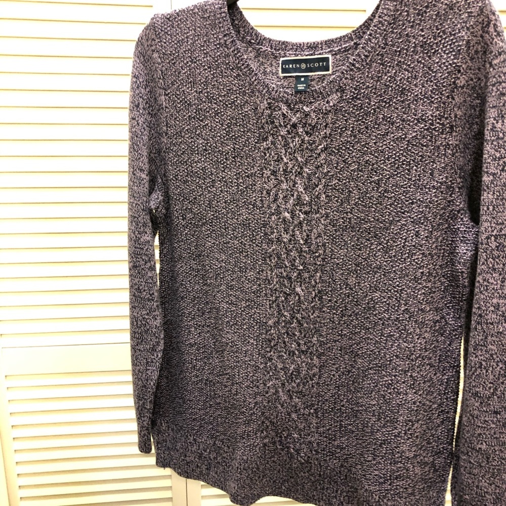 NWT Karen Scott sweater